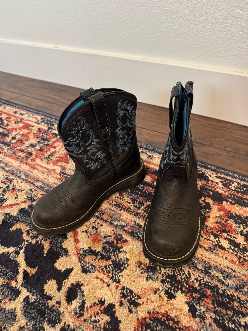 Ariat women’s work Western Pull-On Boots black with Blue Stitching